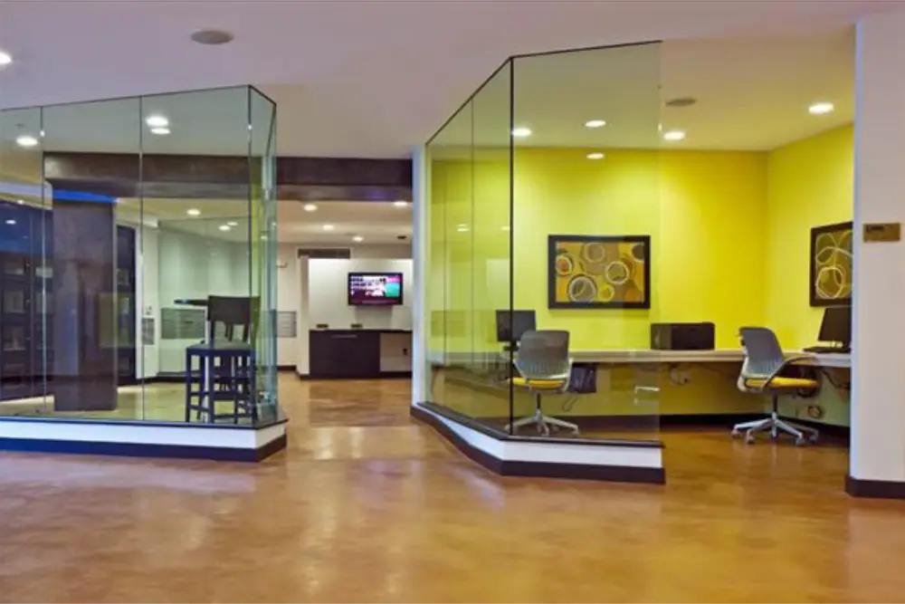 Retail Stained Concrete Flooring