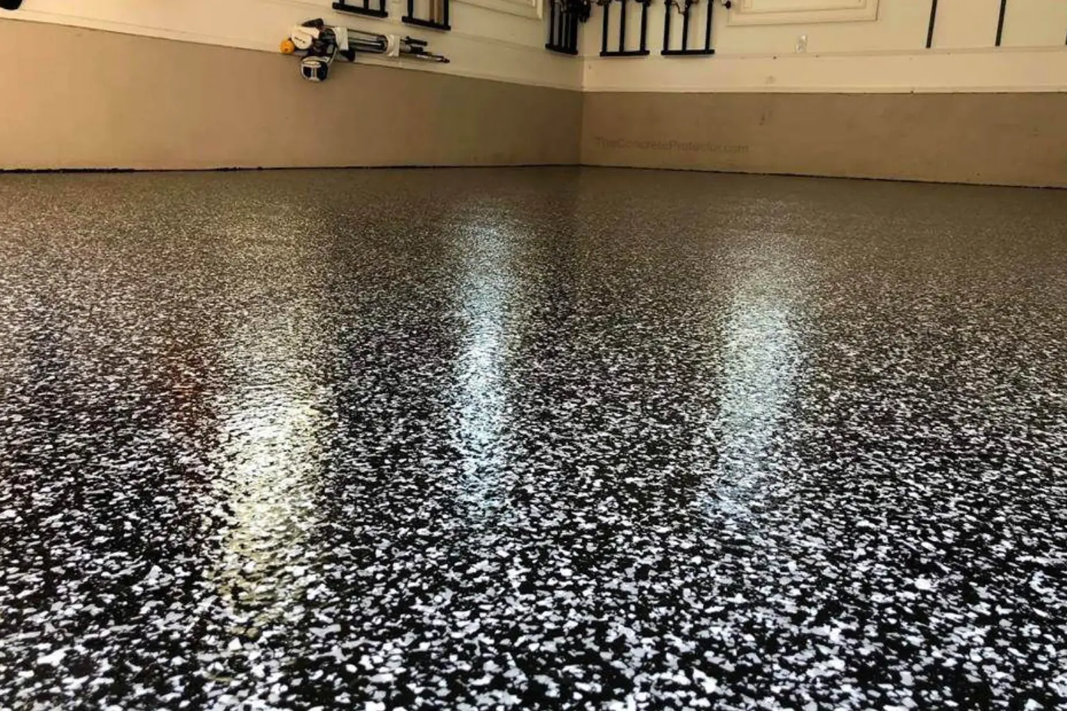 What is Polyaspartic Garage Floor Coating?