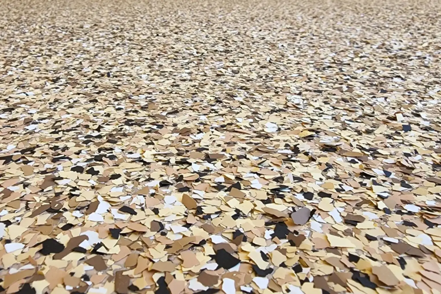 10 Reasons Homeowners are Switching to Flake Epoxy