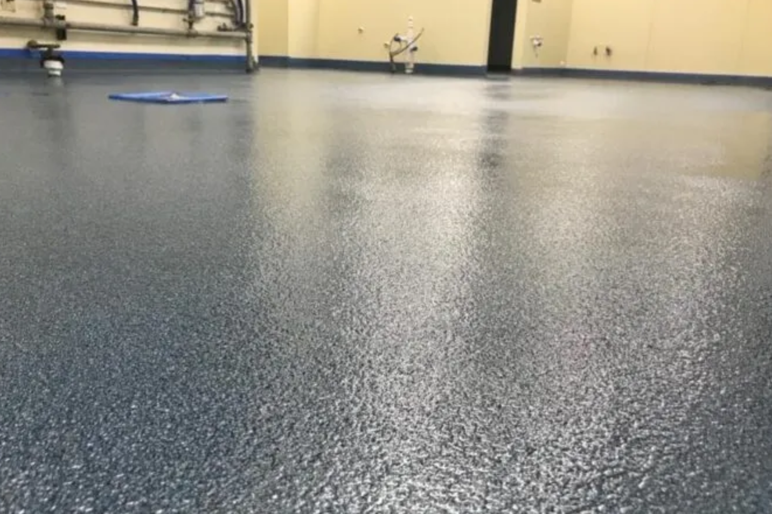 Applications of Quartz Epoxy Flooring